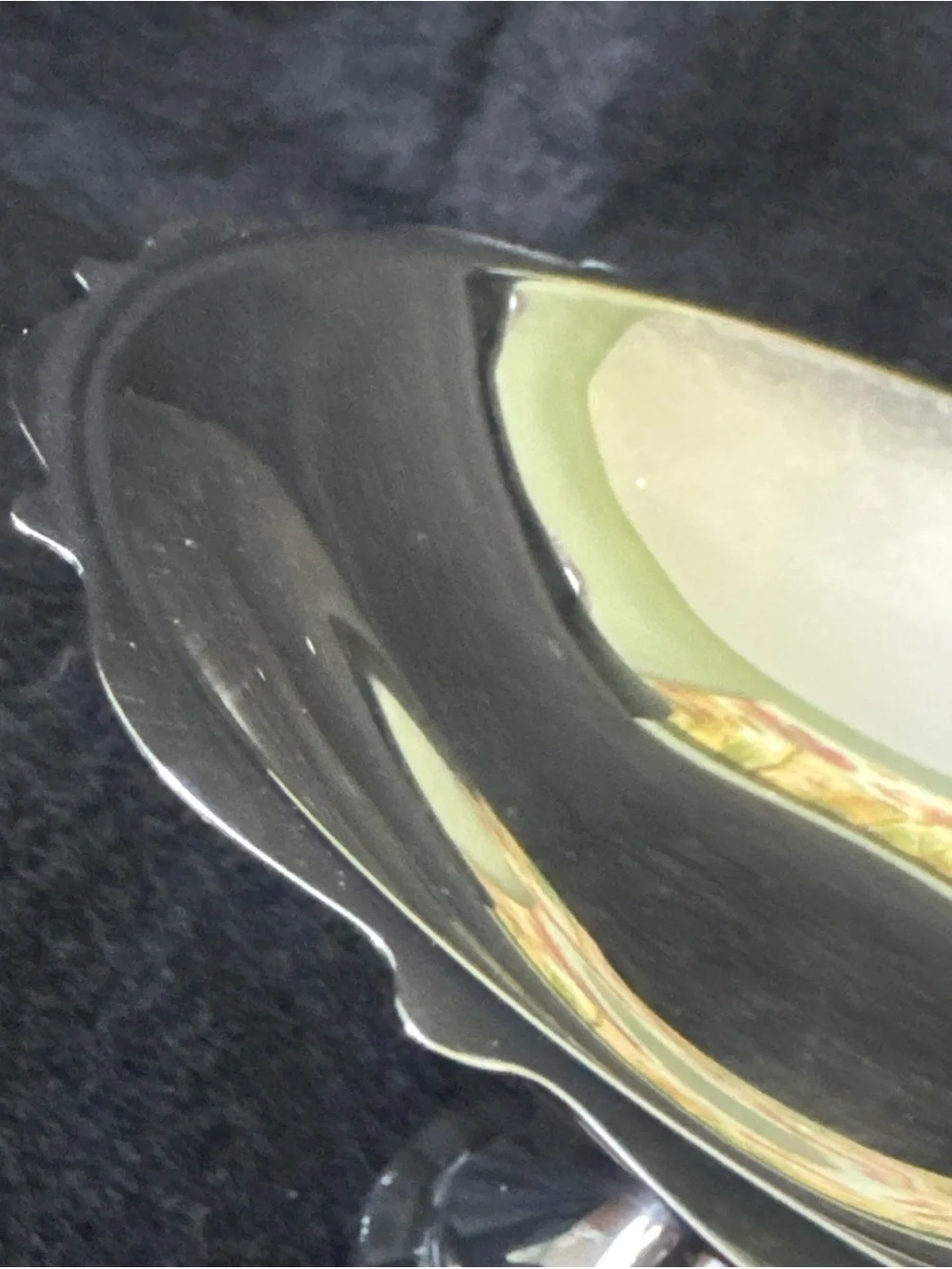 Oneida Silver Plate Pedestal Compote or Candy Dish Bowl Vintage Scalloped Edge